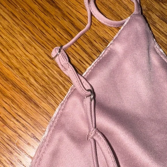 Forever21/  Elegant Pink Velvet Women's Romper - Picture 7 of 7